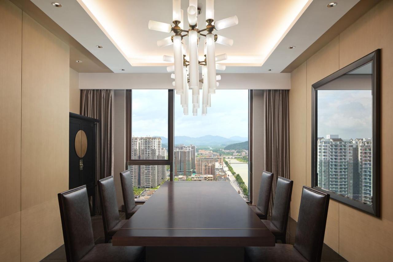 Sheraton Yunfu Xinxing Hotel Dış mekan fotoğraf