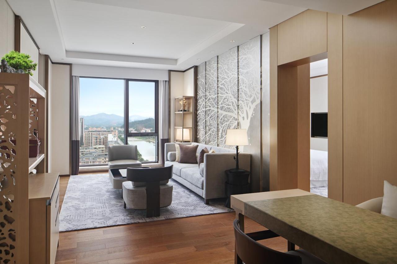 Sheraton Yunfu Xinxing Hotel Dış mekan fotoğraf